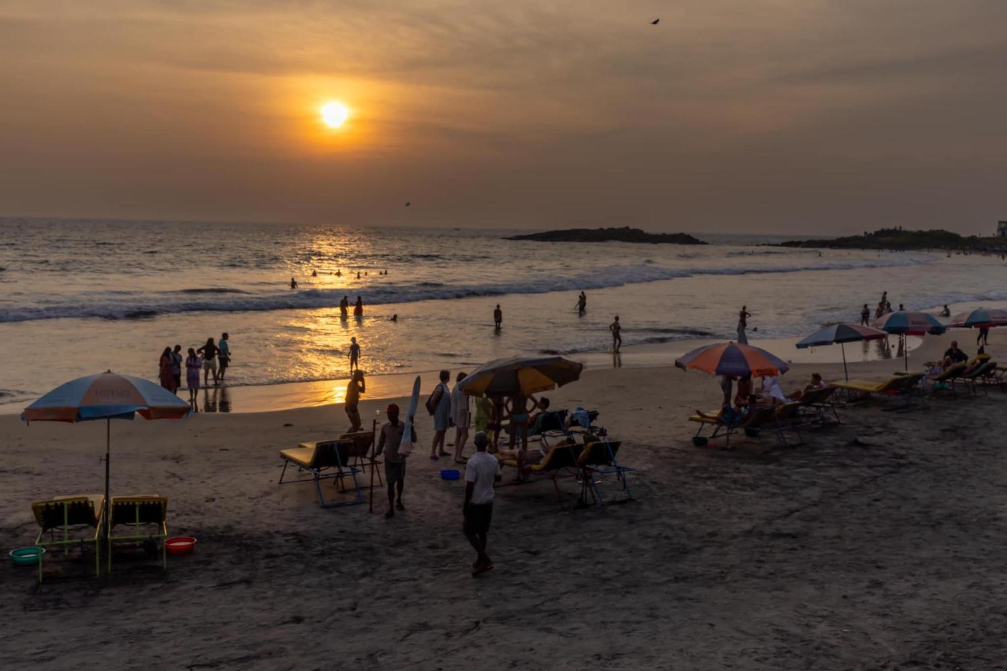 Vedantha Inn Kovalam Luaran gambar
