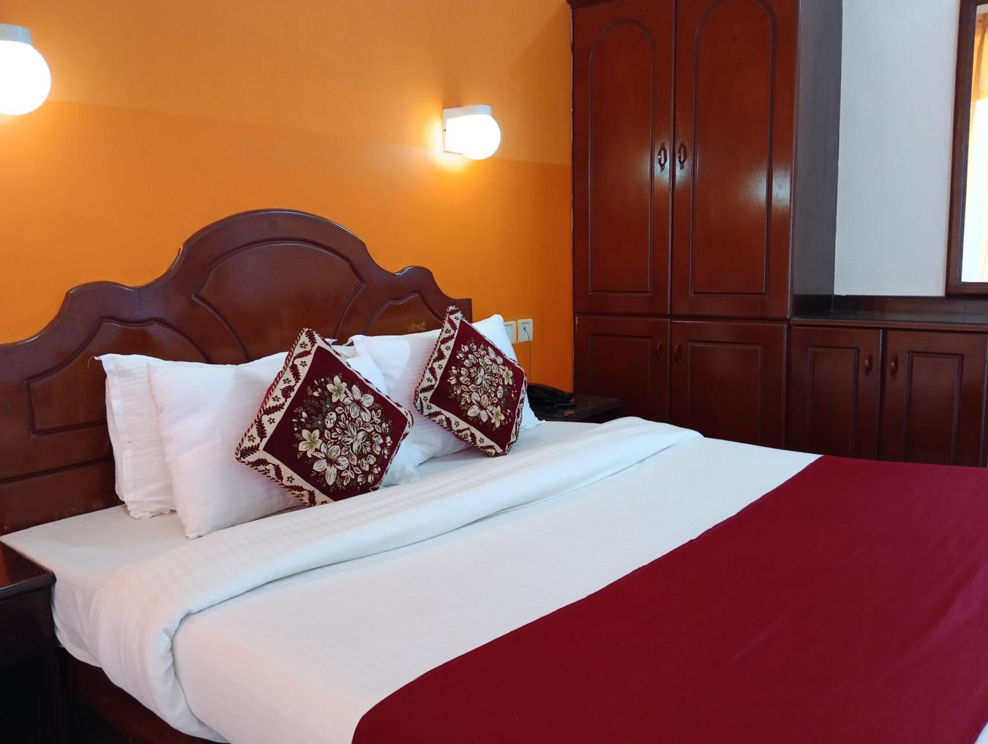 Vedantha Inn Kovalam Luaran gambar